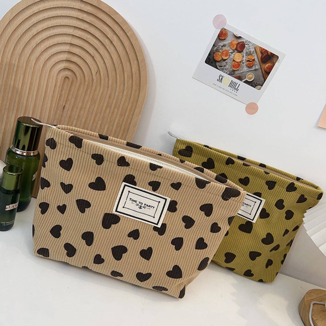 Cosbai - Corduroy Heart Pattern Toiletry Bag