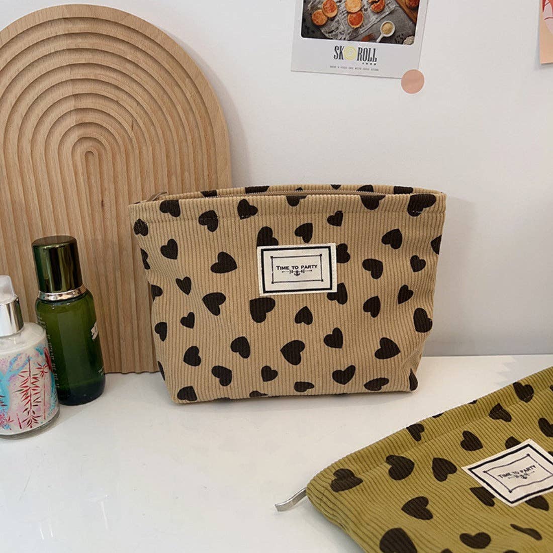 Cosbai - Corduroy Heart Pattern Toiletry Bag