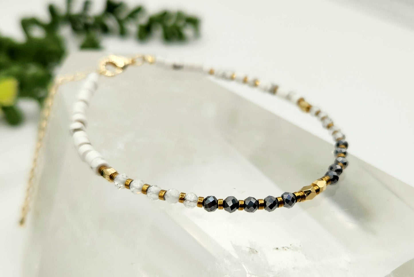 EMPATH PROTECTION-Terahertz/C. Quartz/White Howlite Bracelet